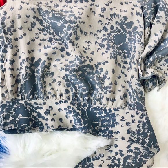 Blouse with tie closure xs - Picture 5 of 5